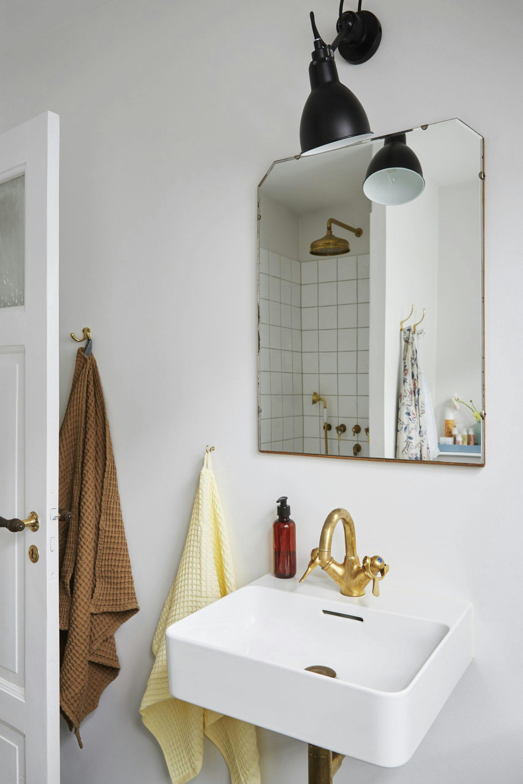 barbarasbad03 yT4362Sp Vegglampe fra Lampe Gras